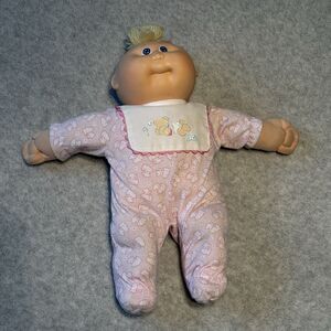 1982 Coleco Cabbage Patch Kids Doll Blonde Tuft Hair Blue Eyes w/ Pink Outfit
